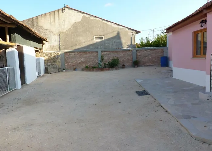 Refugio Da Ti Maria * Batalha